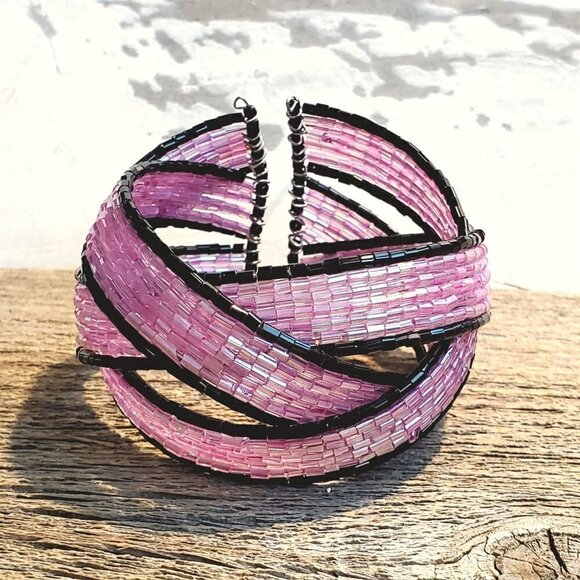 Pink Black Vintage Y2K 90s Striped Pretzel Memory Wire Cuff Bracelet Barbie Core - Picture 1 of 8